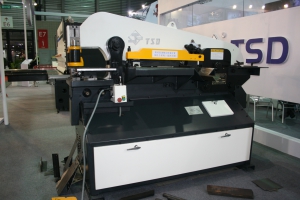 Q34Y-100联合冲剪机
